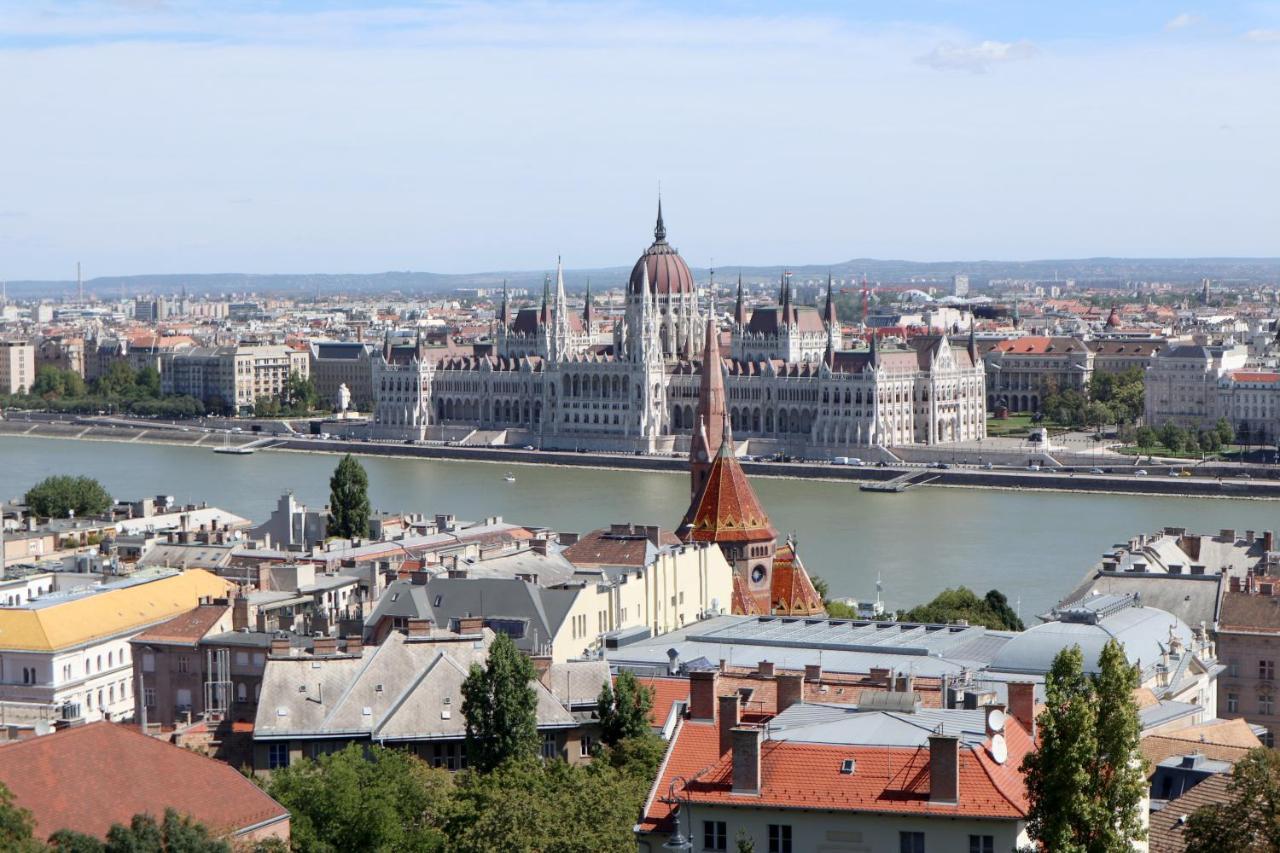 Marvelosa Apartment - Central By The Chain Bridge Budapest Eksteriør billede