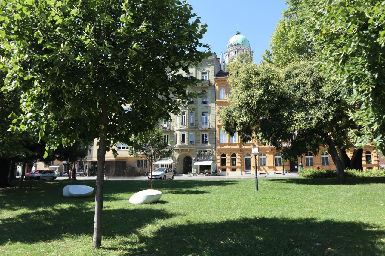 Marvelosa Apartment - Central By The Chain Bridge Budapest Eksteriør billede